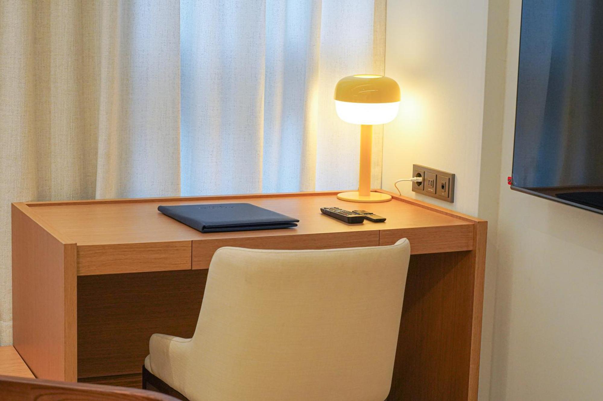 Hotel Ground27 Busan Bagian luar foto